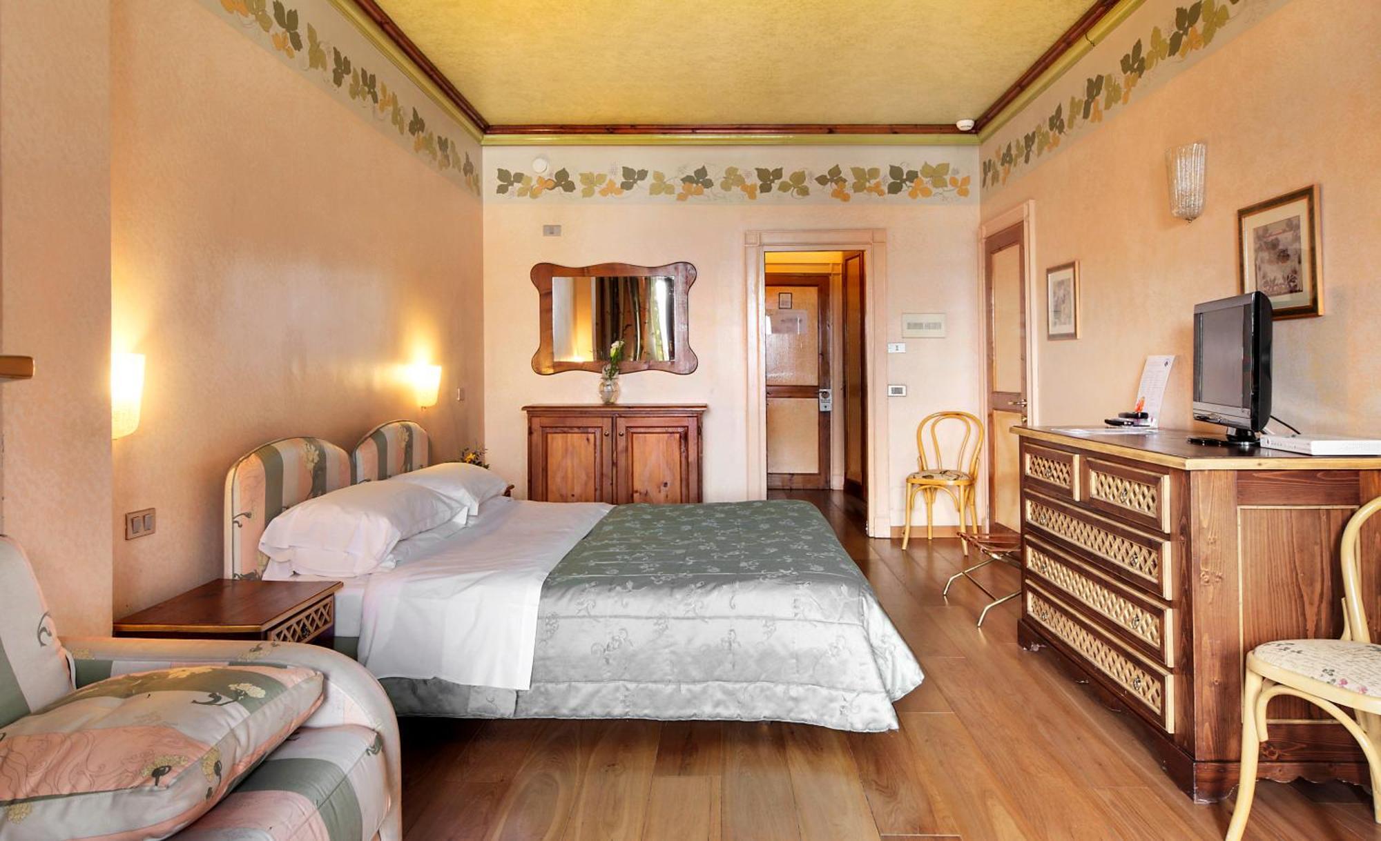 מדונה די קמפיליו Hotel Club Relais Des Alpes מראה חיצוני תמונה